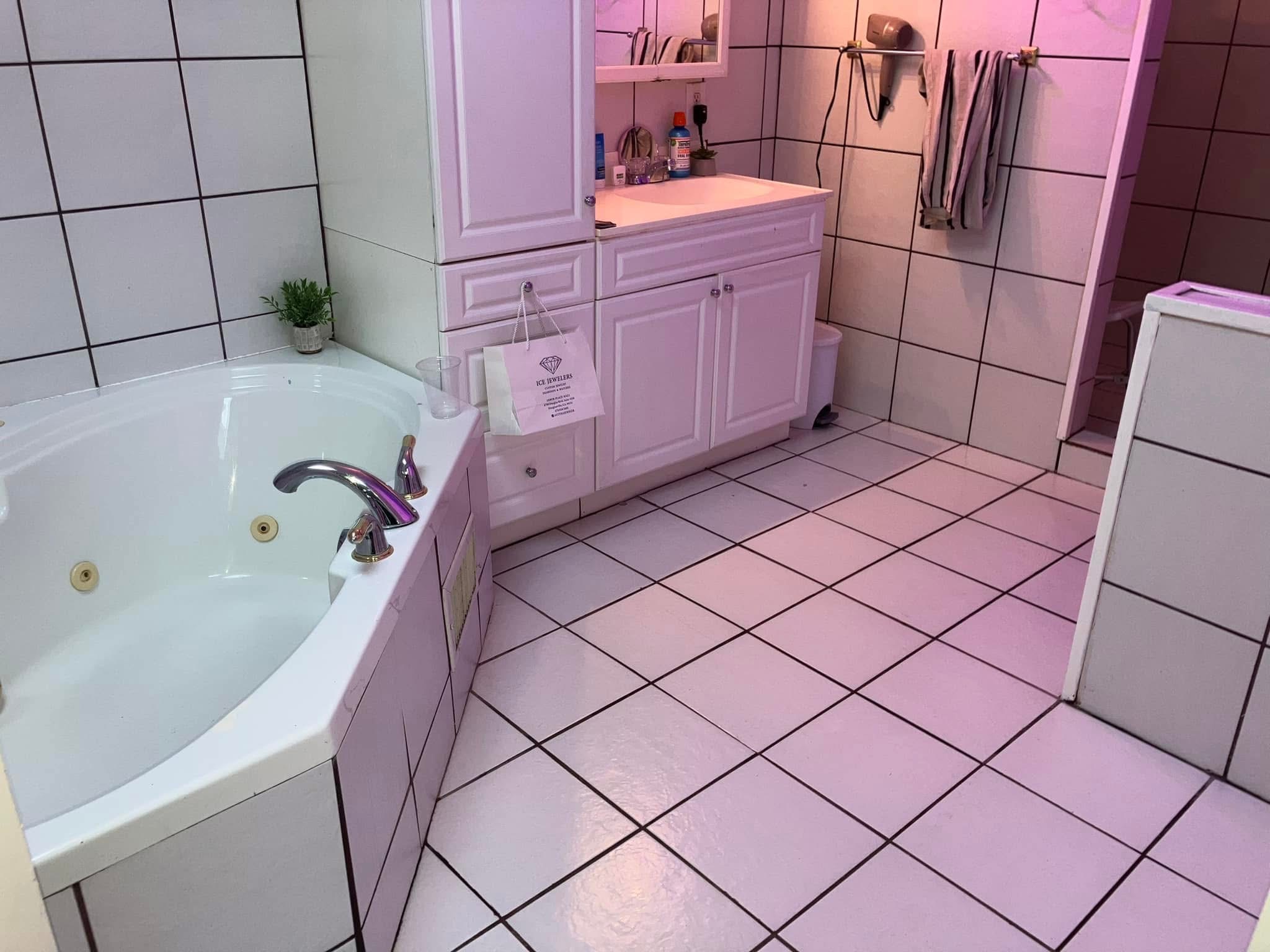 Clean Queen ATL — Bathrooms